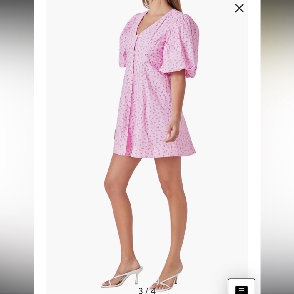 NWT Revolve Nordstrom Endless Rose Cotton
Floral Puff Sleeve Dress Size Large